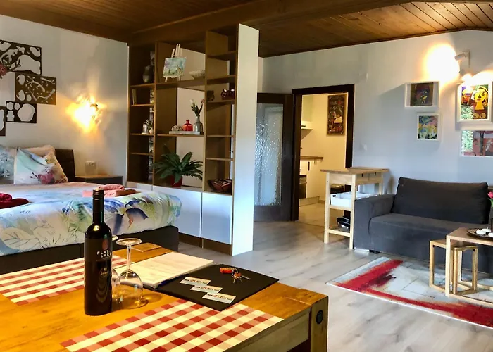 Schans アパート ヘルマゴル